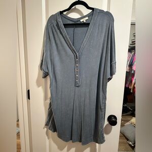 Easel Blue Tunic Top